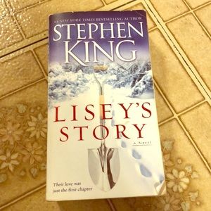Lisey’s Story by Stephen King!
